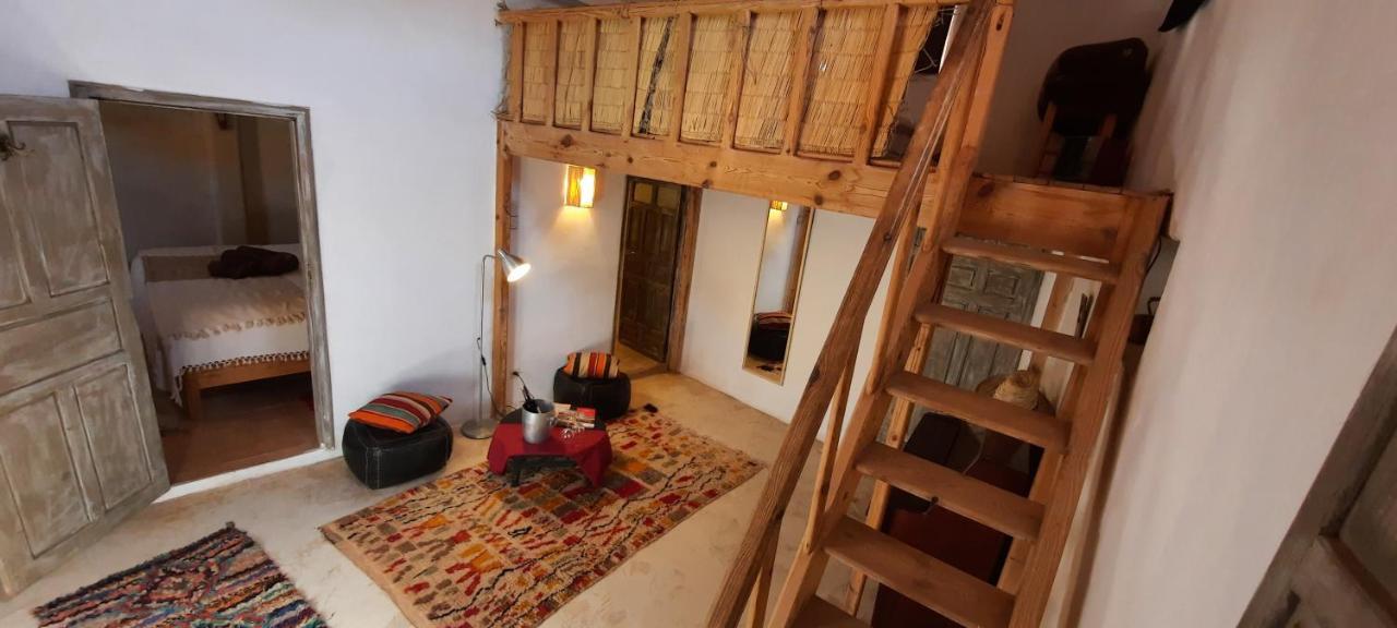 Maison D'Hotes Irocha Tisseldeï Екстериор снимка